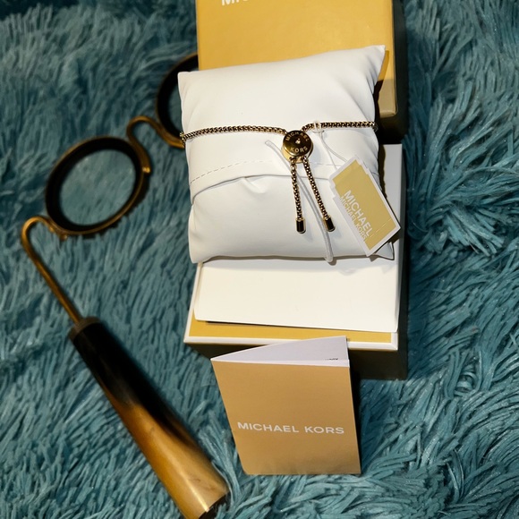 Michael Kors MK Padlock Slider Gold  Bracelet w/ Crystals Accents - Picture 5 of 8